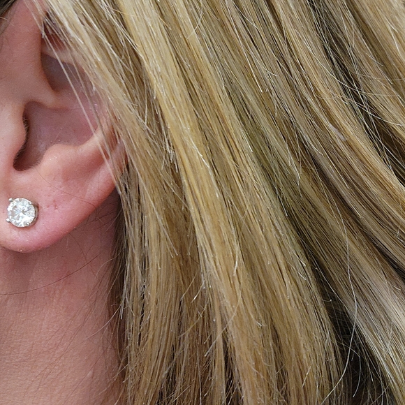 Certified 2ct diamond quality Earrings S925 and Rhodium - Picture 4 of 6